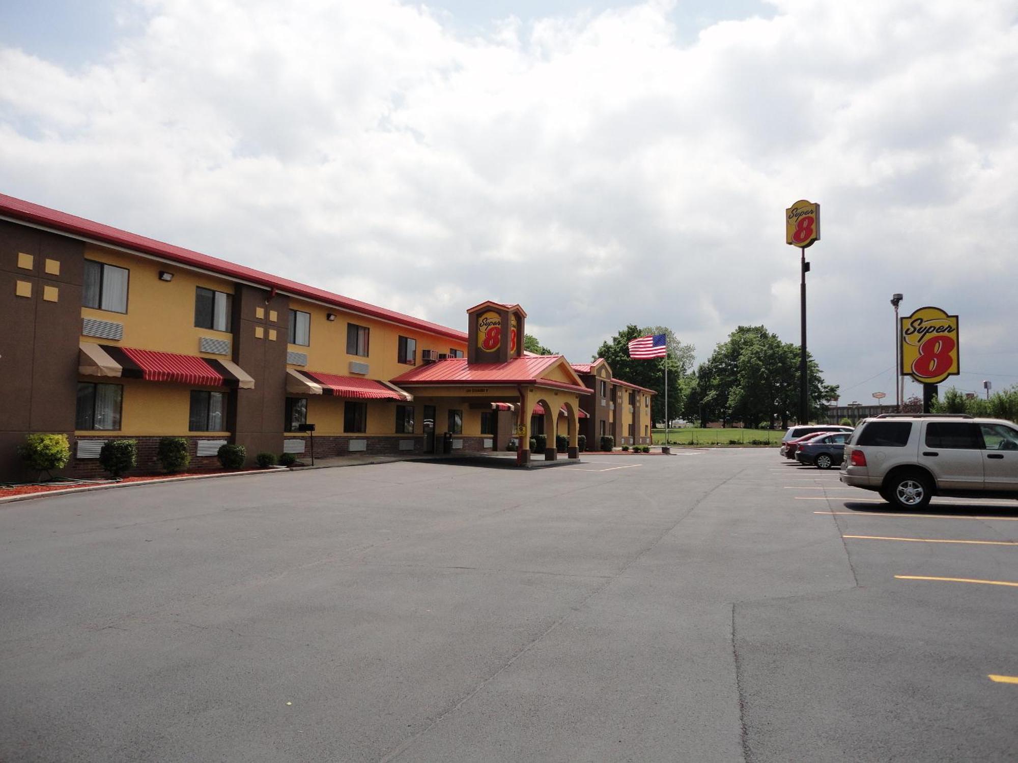 Super 8 South By Wyndham Otel Bowling Green Dış mekan fotoğraf